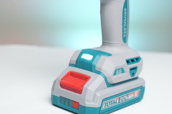 Bộ máy khoan động lực dùng pin 20V Total THKTHP11652 (165 món phụ kiện)