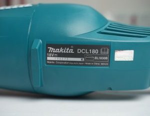 Máy hút bụi dùng pin Makita DCL180Z (Chưa kèm Pin & Sạc)