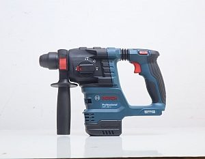 Máy khoan bê tông dùng pin 18V Bosch GBH 185-LI Solo (06119240L0)