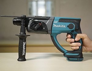 Máy khoan bê tông dùng pin Makita 18V DHR202Z (Chưa kèm Pin & Sạc)