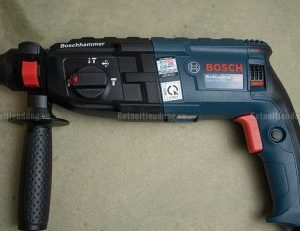 Máy khoan búa 790W Bosch GBH2-24DRE 24mm