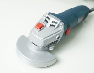 Máy mài góc Bosch GWS 700